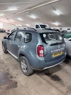 U djelovima Dacia - Duster