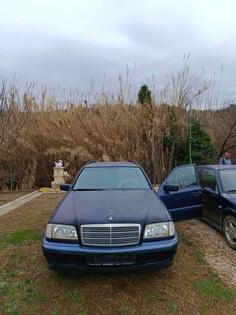 Mercedes Benz - C 220 - 220