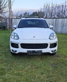 Porsche - Cayenne - Platinum Edition
