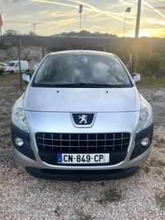 Peugeot - 3008 - 1.6 hdi Automatik