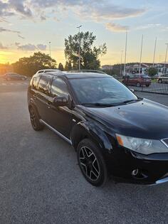 Mitsubishi - Outlander - 2.0