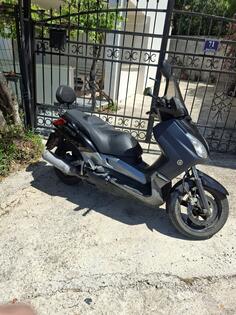 Yamaha - x max 250