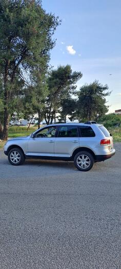 Volkswagen - Touareg - R5