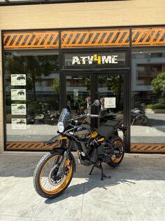Royal Enfield - Himalayan 450