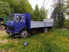 Mercedes Benz - 1213