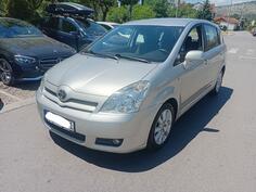Toyota - Corolla Verso - 2.2 100 kw