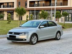 Volkswagen - Jetta - DSG