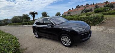 Porsche - Cayenne - S