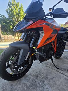 KTM - Super Duke 1290 GT Tech Pack +