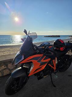 KTM - Super Duke 1290 GT Tech Pack +