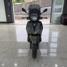 Piaggio - Beverly S 400 HPE