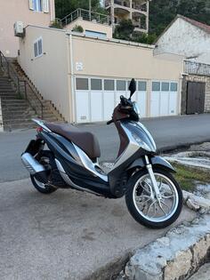 Piaggio - Medley 125 ABS