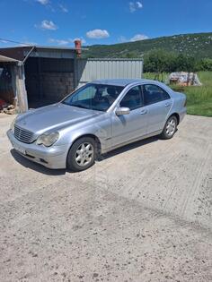 Mercedes Benz - C 220 - DCI