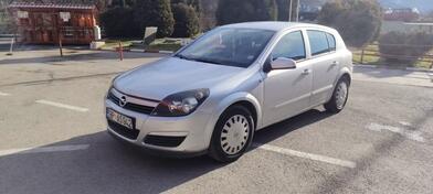 Opel - Astra - 1.4