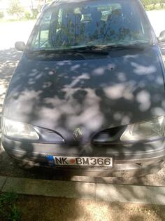 Renault - Scenic - 1.6