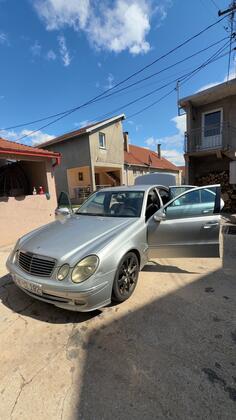 Mercedes Benz - E 220 - e220
