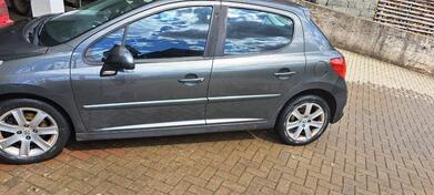 Peugeot - 207 - 1.6 HDI