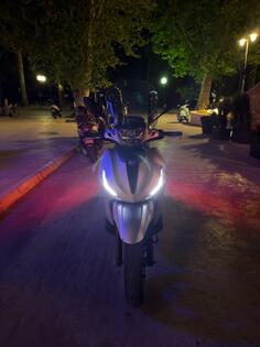 Piaggio - Beverly 300s hpe