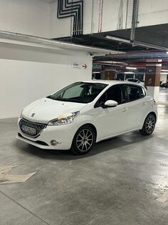 Peugeot - 208 - 1.4hdi automatik