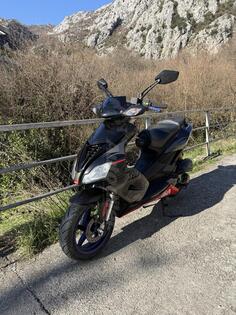 Aprilia - Aprilia Sr 50 r