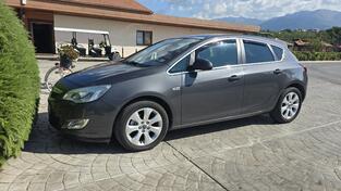 Opel - Astra - 2.0 CDTI