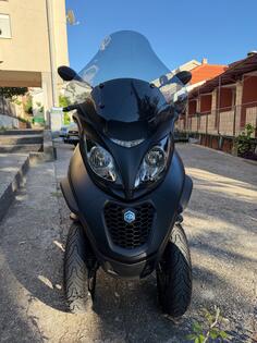 Piaggio - MP3 350 sport l