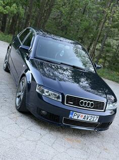 Audi - A4 - S line