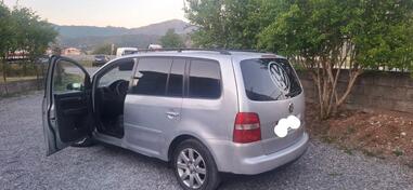 Volkswagen - Touran - 2.0 tdi