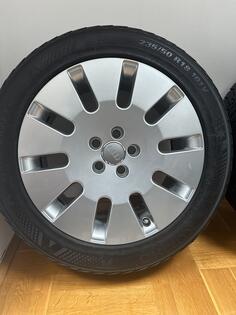Fabričke rims and Kumho WinterCraft WP71 tires