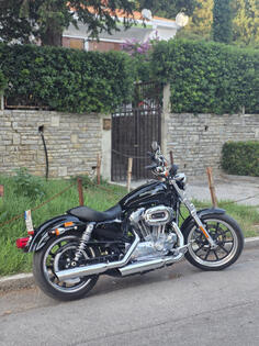 Harley-Davidson - XL883L Superlow