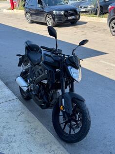 Yamaha - MT