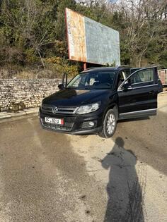 Volkswagen - Tiguan - 2.0 tdi
