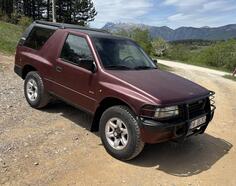 Opel - Frontera - 2.0 85 kw Benz