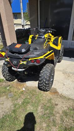 Can-Am - outlander