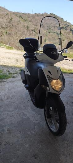 Kymco - agility