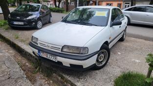 Nissan - Primera - 1.6 Benzin
