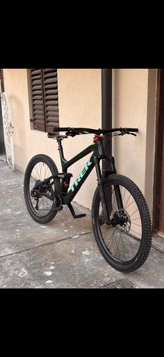 Trek - slash 9.8