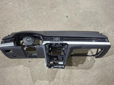 Instrument tabla za Automobile - Volkswagen - Passat    - 2015-2022