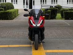 Honda - ADV 350