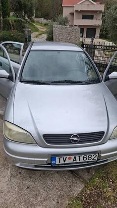 Opel - Astra