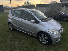 Mercedes Benz - A 180 - 2.0