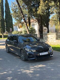 BMW - 318 - 318