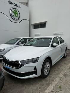 Škoda - Octavia - 2.0 TDI SELECTION 150 ks DSG