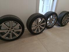 Fabričke felne i Peugeot gume
