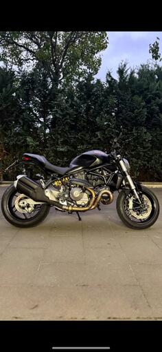 Ducati - MONSTER