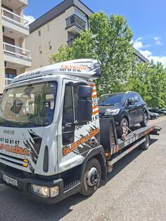 Towing service - Roadside assistance
