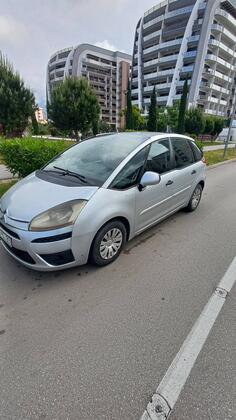 Citroen - C-Crosser - 1,6 hdi