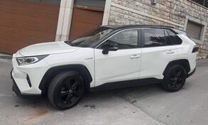 Toyota - RAV 4 - HIBRID