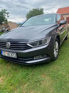 Volkswagen - Passat