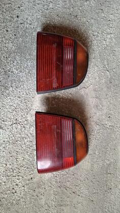 Oba stop svjetla za Volkswagen - Golf 3    - 1993